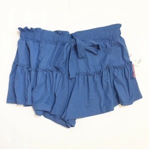 ⤵️$24 NWT - Hot Kiss - Royal Blue Stretchy Shorts